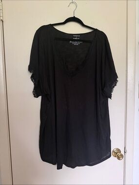 Torrid Black V-Neck Lace Sleeve Tunic
